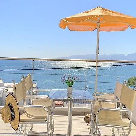 Kassavetis Hotel 2*