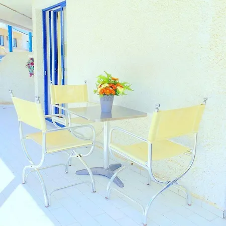 Kassavetis Hotel 2*